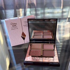 Charlotte Tilbury Pillow Talk eyeshadows " Pillow Talk"